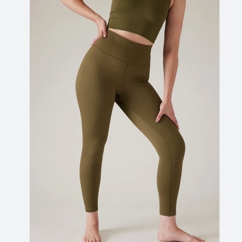 Athleta Aurora Seamless Tight in Acacia Olive Size Small - Picture 3 of 12